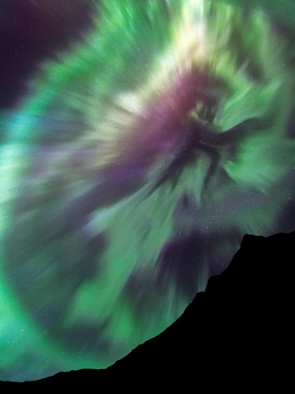 Aurora during a solar flare, photographed on the Black Coast